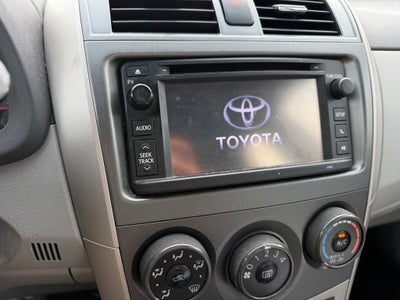 2013 Toyota Corolla LE