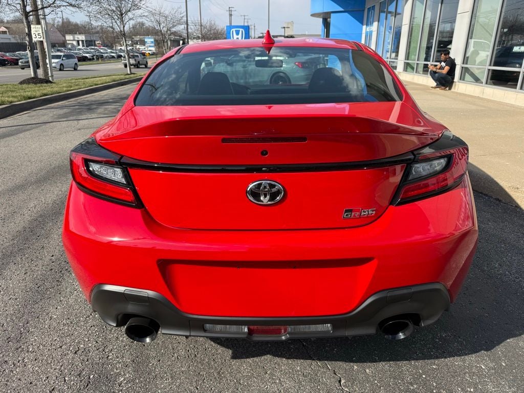 2025 Toyota GR86 Premium