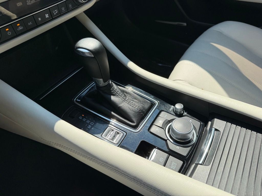 2021 Mazda Mazda6 Carbon Edition