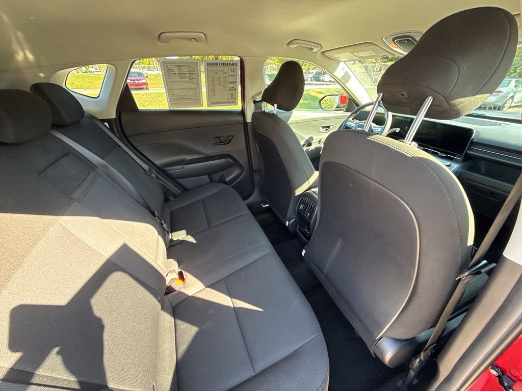 2025 Hyundai KONA SEL