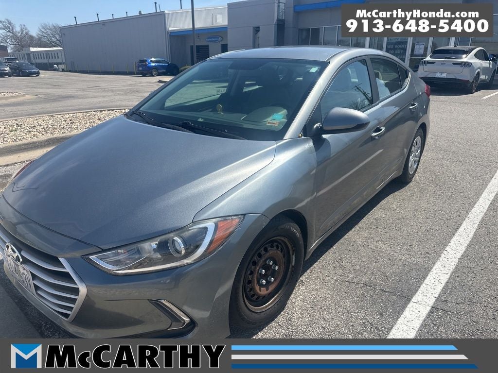 2017 Hyundai ELANTRA SE