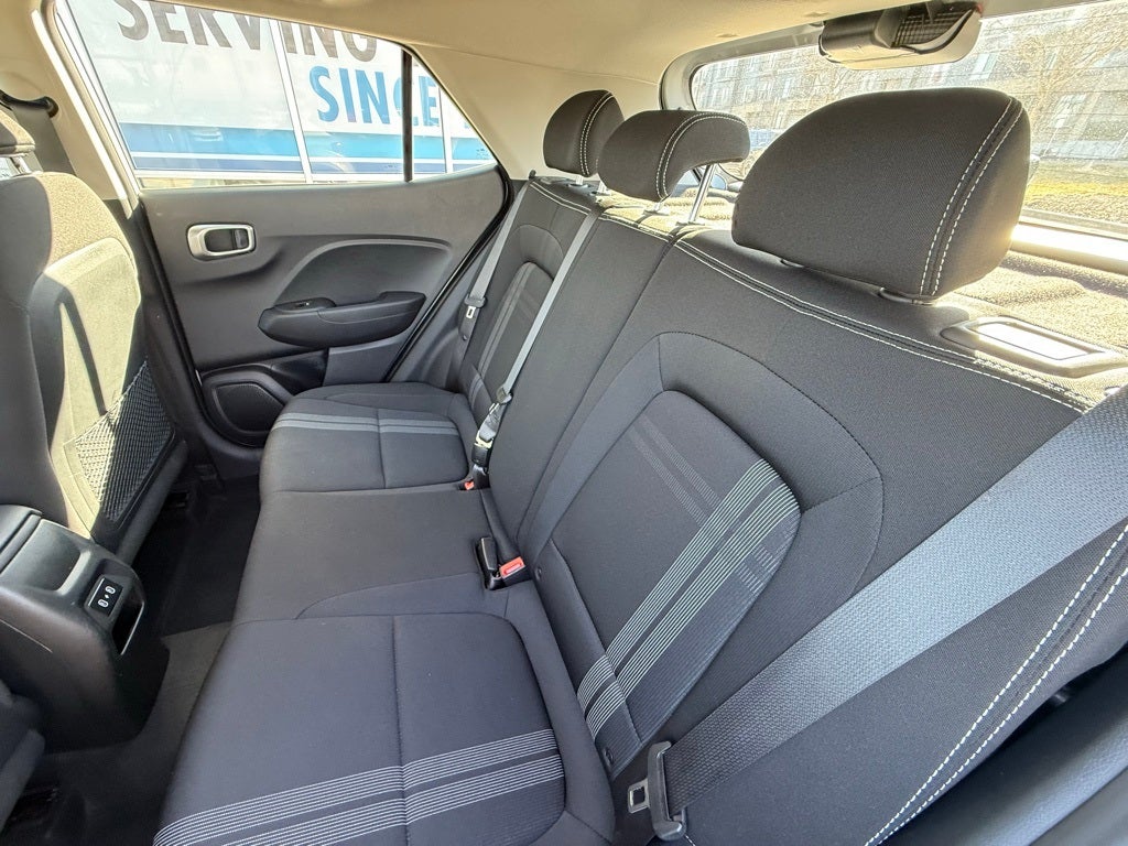 2025 Hyundai VENUE SEL