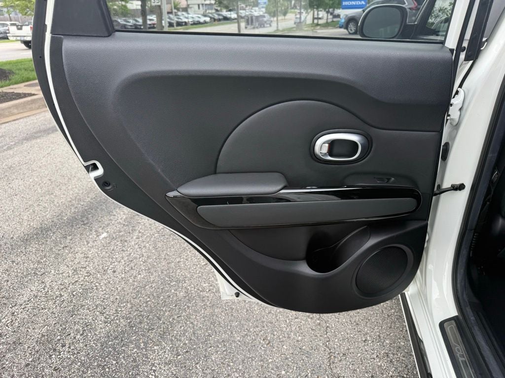 2016 Kia Soul Plus