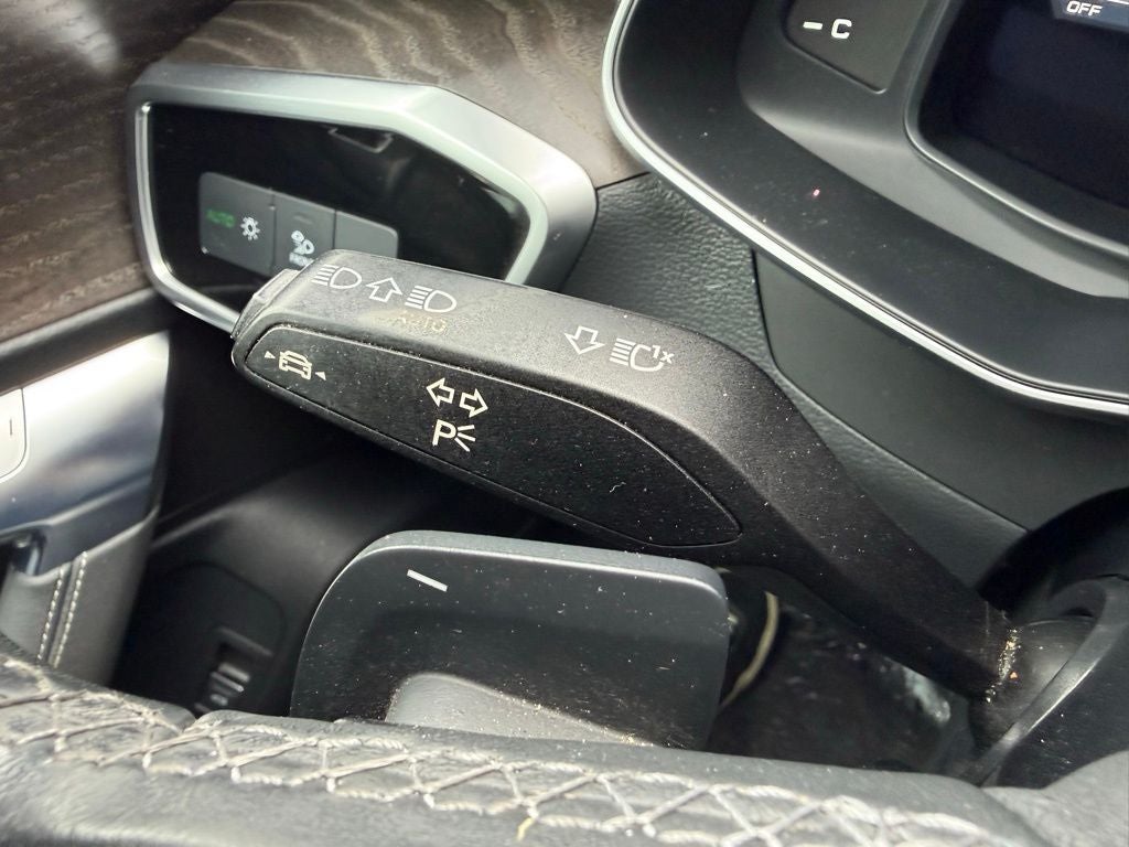 2023 Audi A6 45 Premium Plus quattro