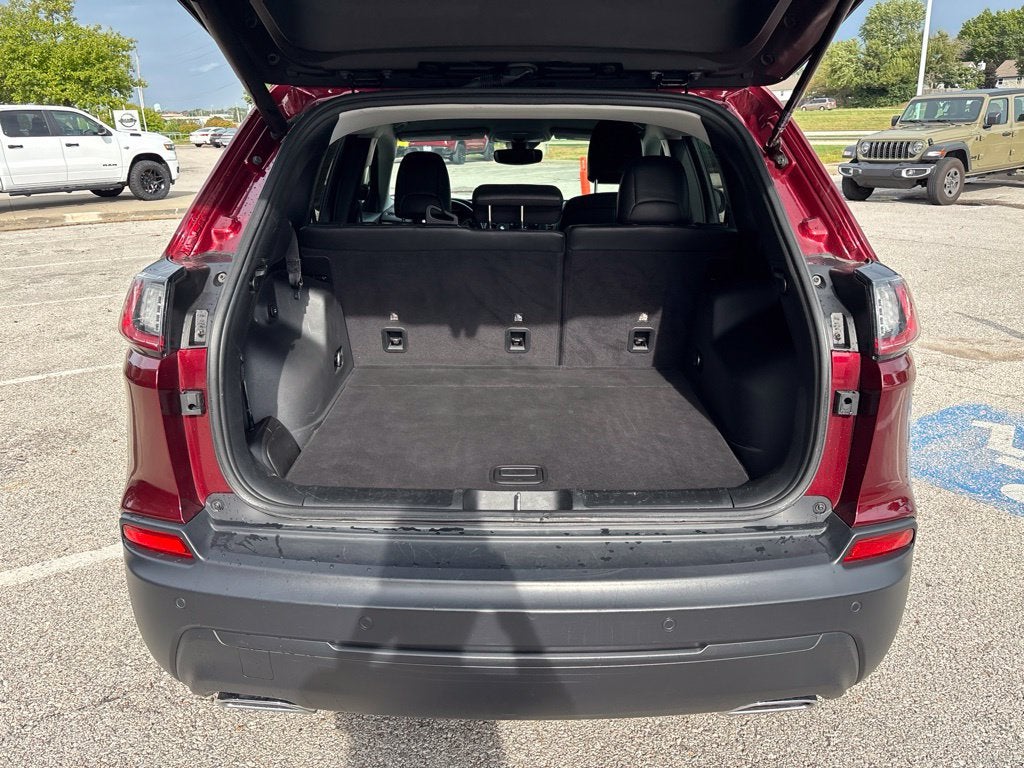 2020 Jeep Cherokee Lux