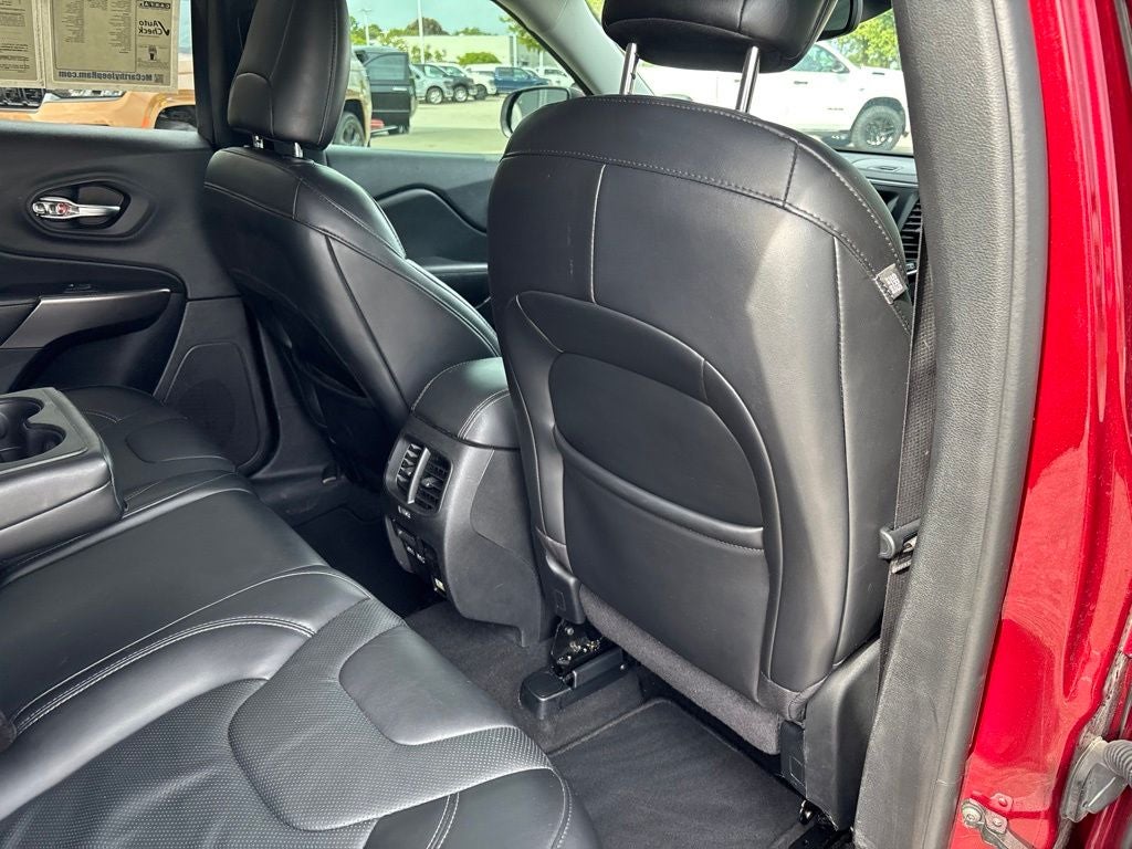 2020 Jeep Cherokee Lux