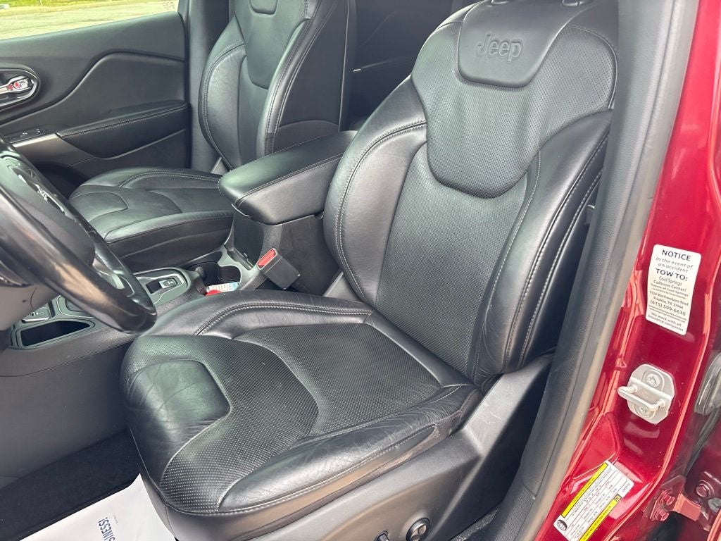 2020 Jeep Cherokee Lux