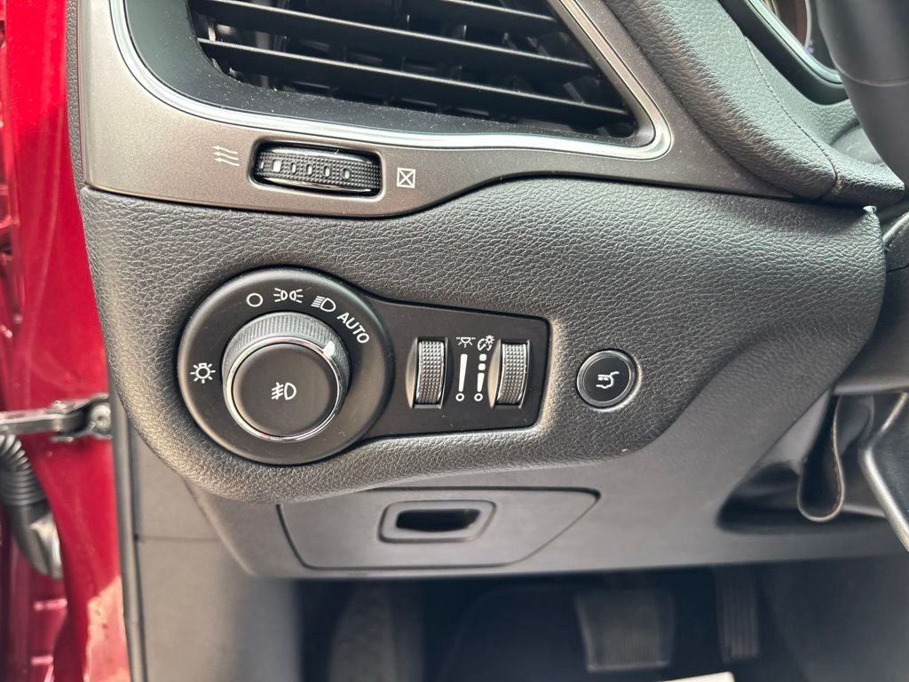 2020 Jeep Cherokee Lux