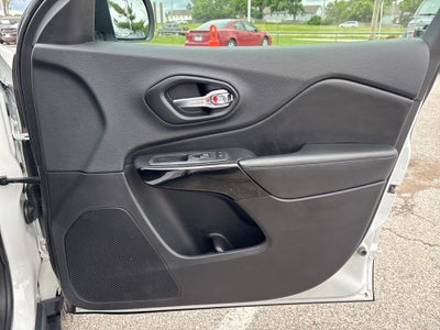 2019 Jeep Cherokee Altitude