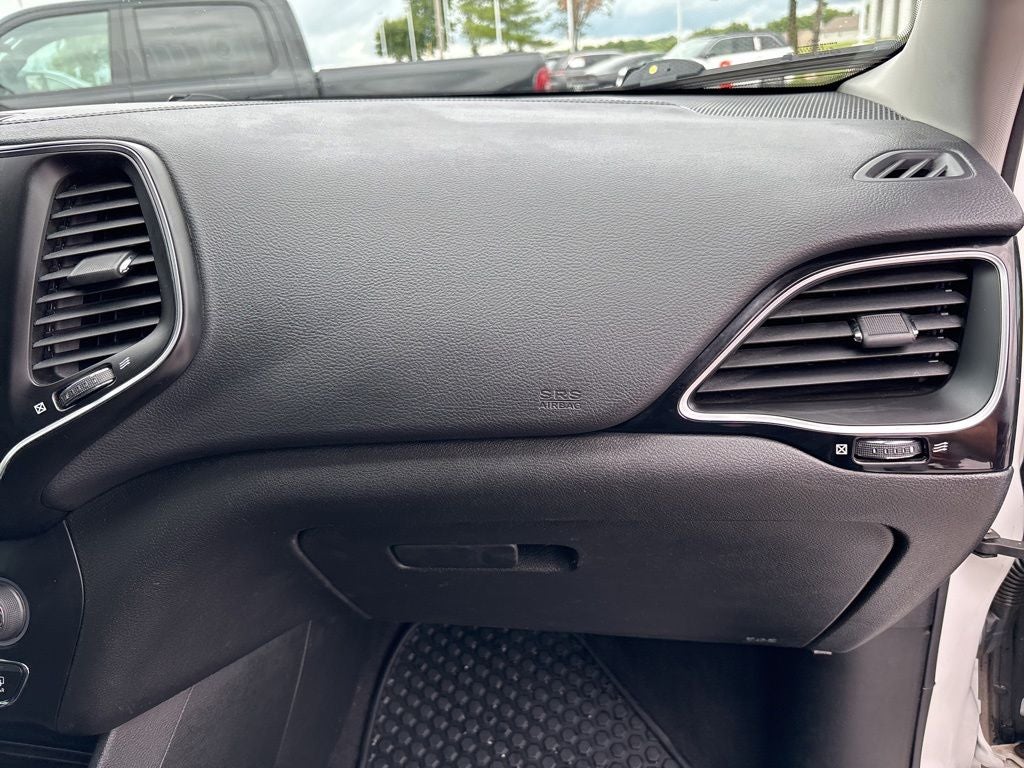 2019 Jeep Cherokee Altitude