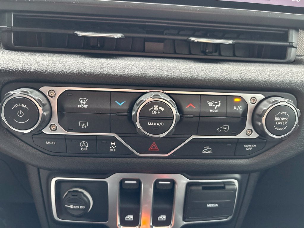2025 Jeep Wrangler 2-Door Sport 4x4