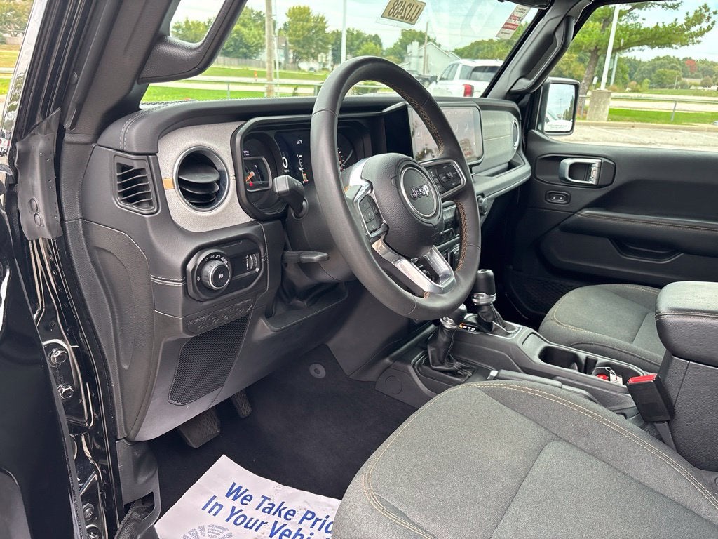 2025 Jeep Wrangler Sahara
