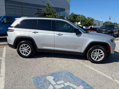 2024 Jeep Grand Cherokee Laredo X 4x4