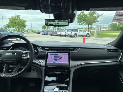 2025 Jeep Grand Cherokee Overland