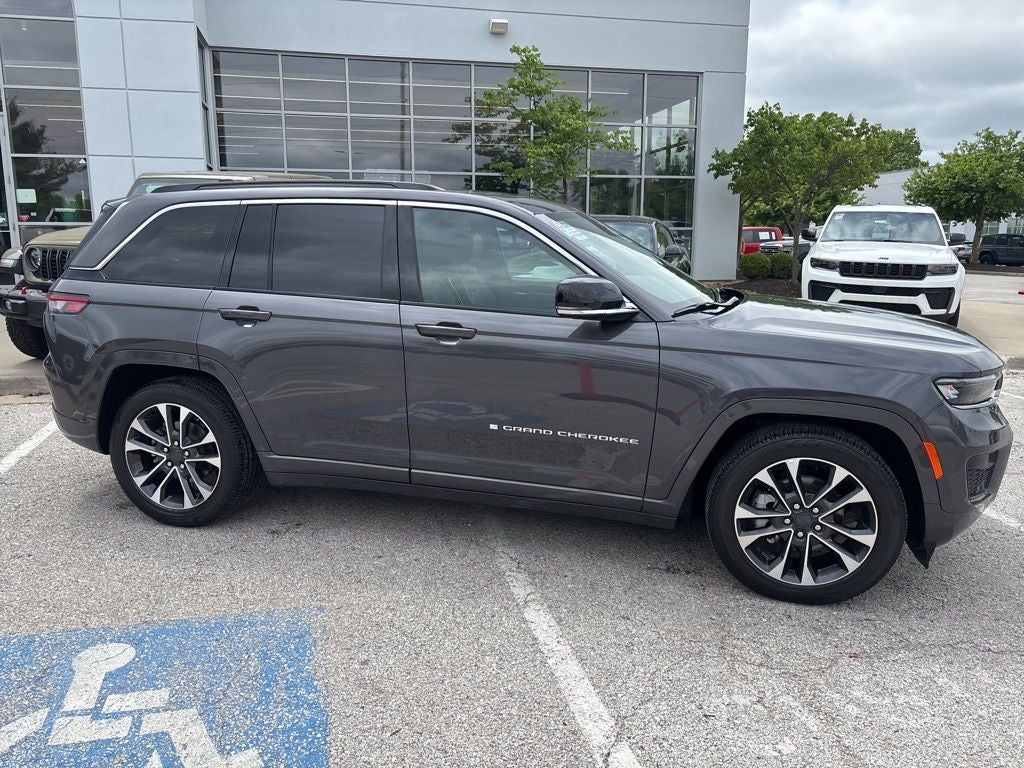 2025 Jeep Grand Cherokee Overland