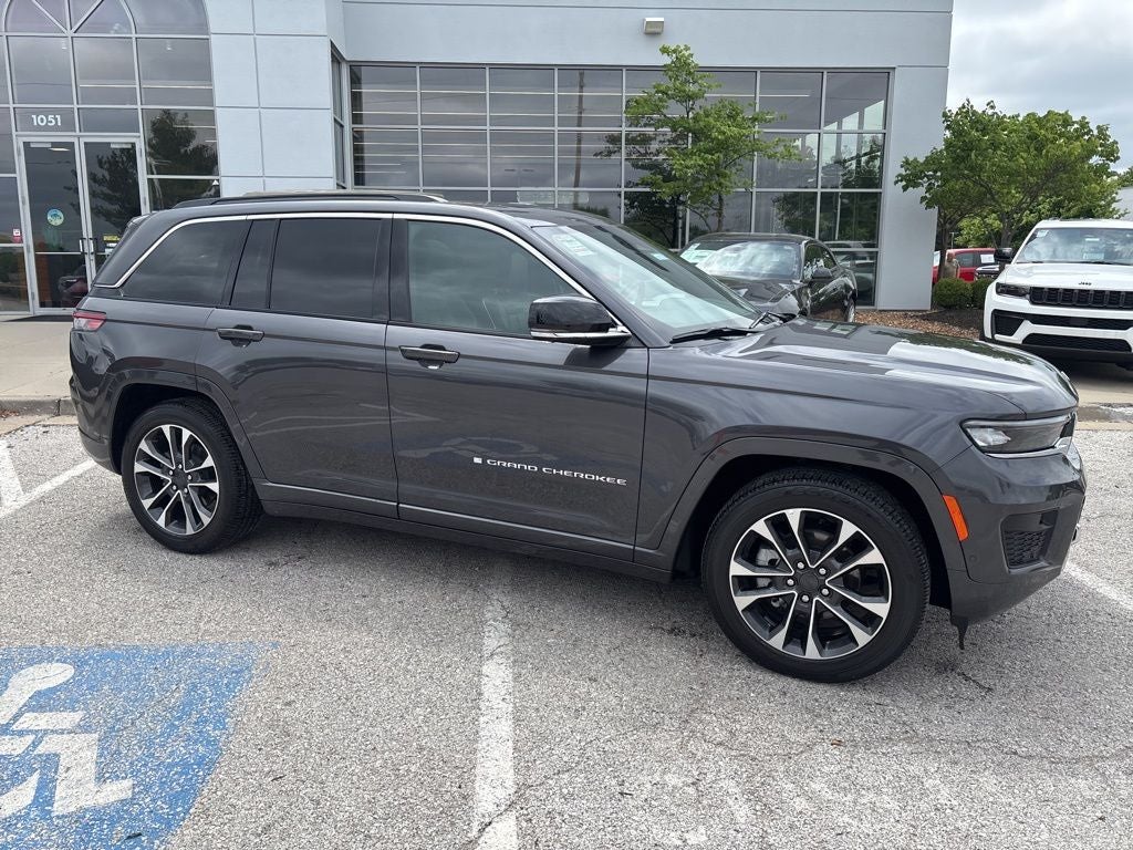 2025 Jeep Grand Cherokee Overland