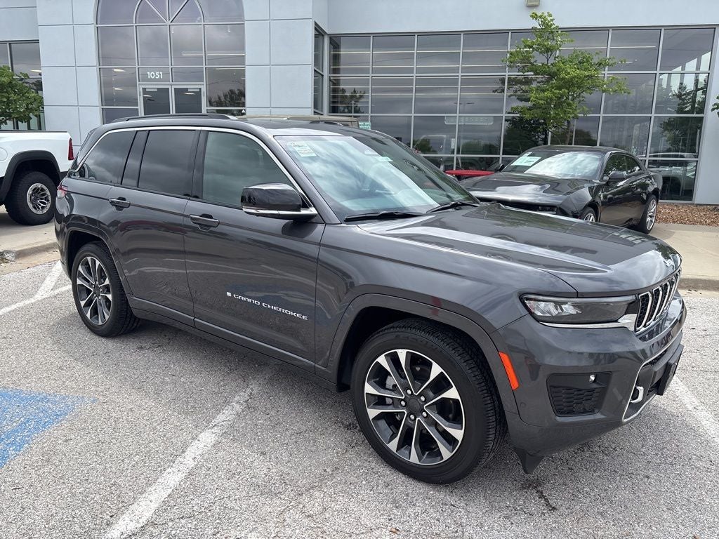 2025 Jeep Grand Cherokee Overland