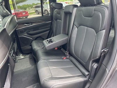 2025 Jeep Grand Cherokee Overland