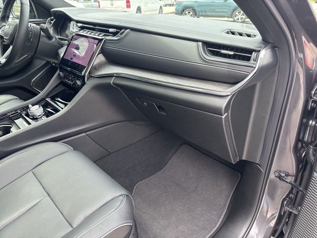 2025 Jeep Grand Cherokee Overland