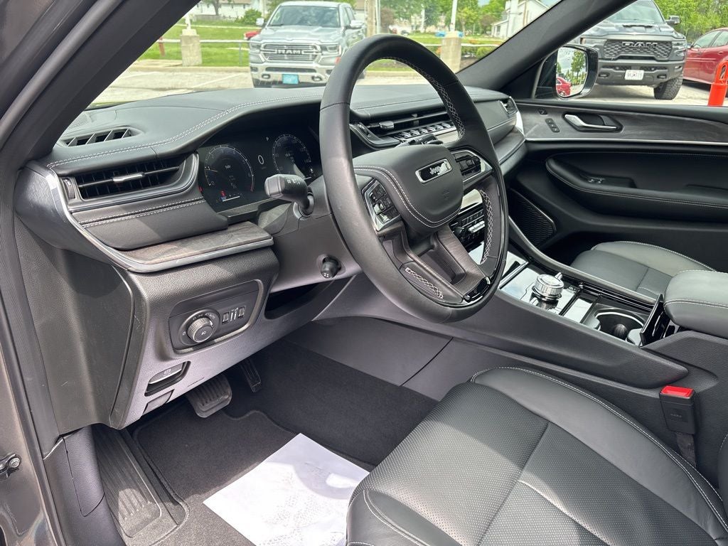 2025 Jeep Grand Cherokee Overland