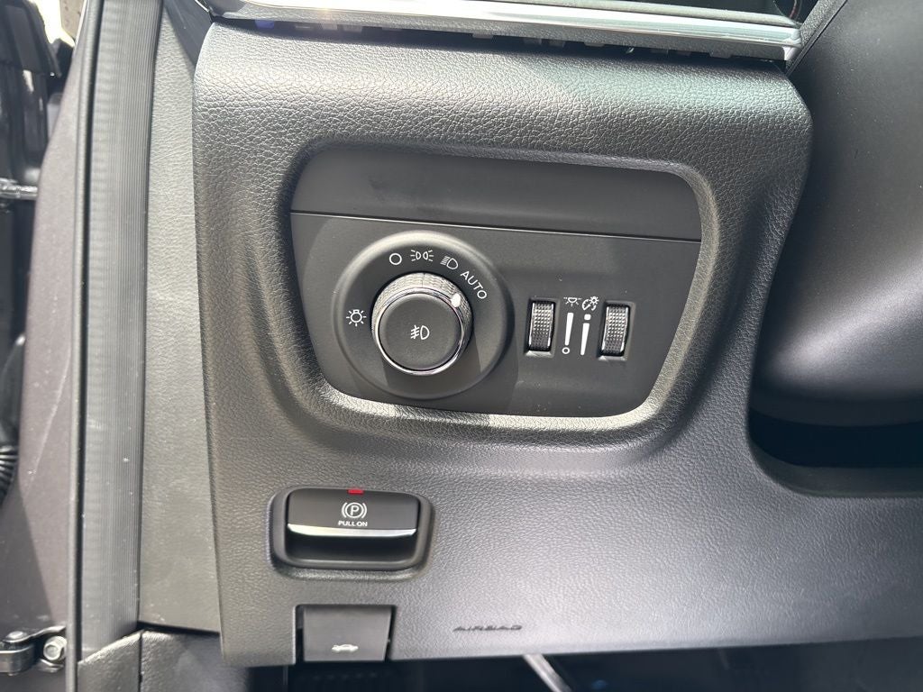 2025 Jeep Grand Cherokee Overland