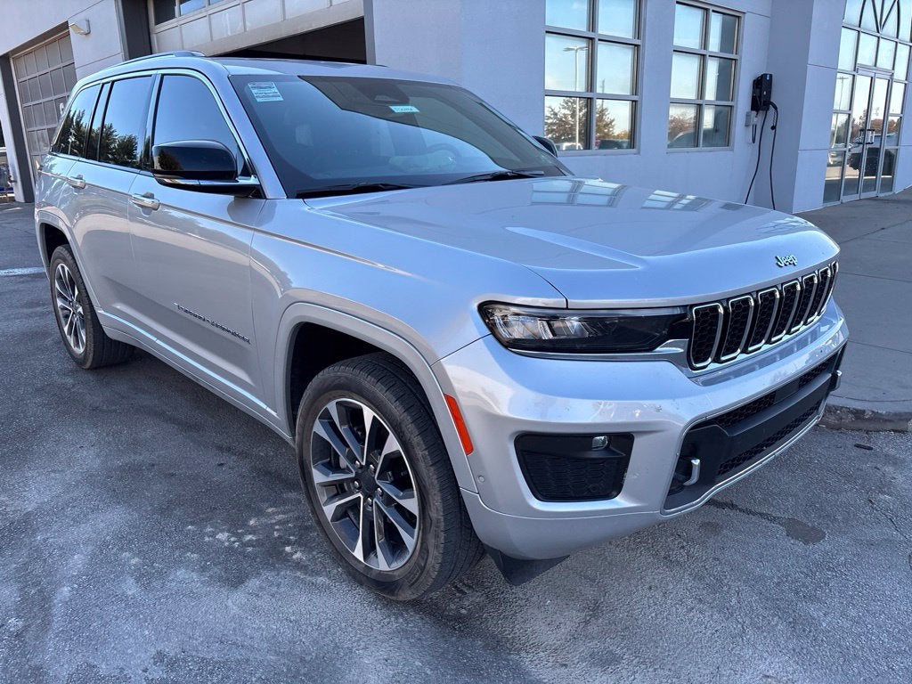 2022 Jeep Grand Cherokee Overland 4x4