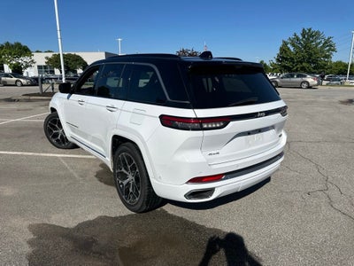 2024 Jeep Grand Cherokee Summit