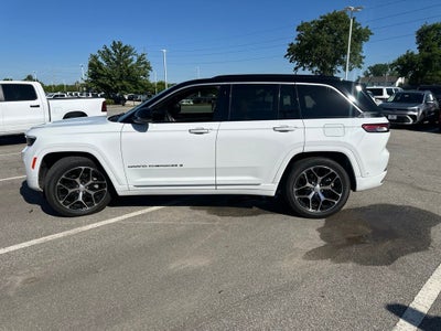 2024 Jeep Grand Cherokee Summit