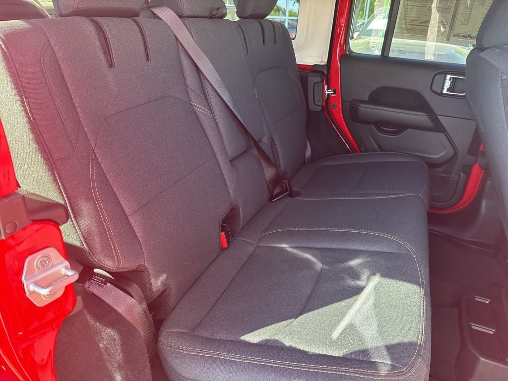2025 Jeep Wrangler Sahara 4xe