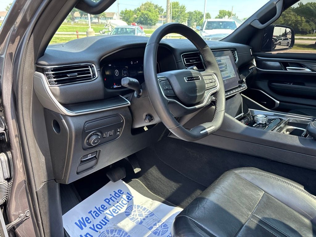 2023 Jeep Wagoneer L Series I 4x4