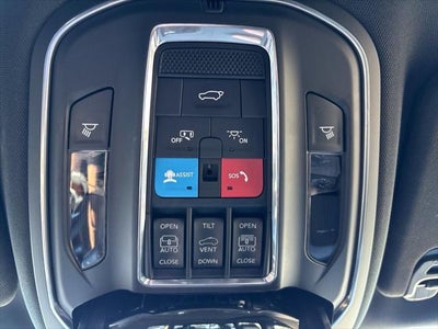 2024 Jeep Wagoneer Series II Carbide 4x4