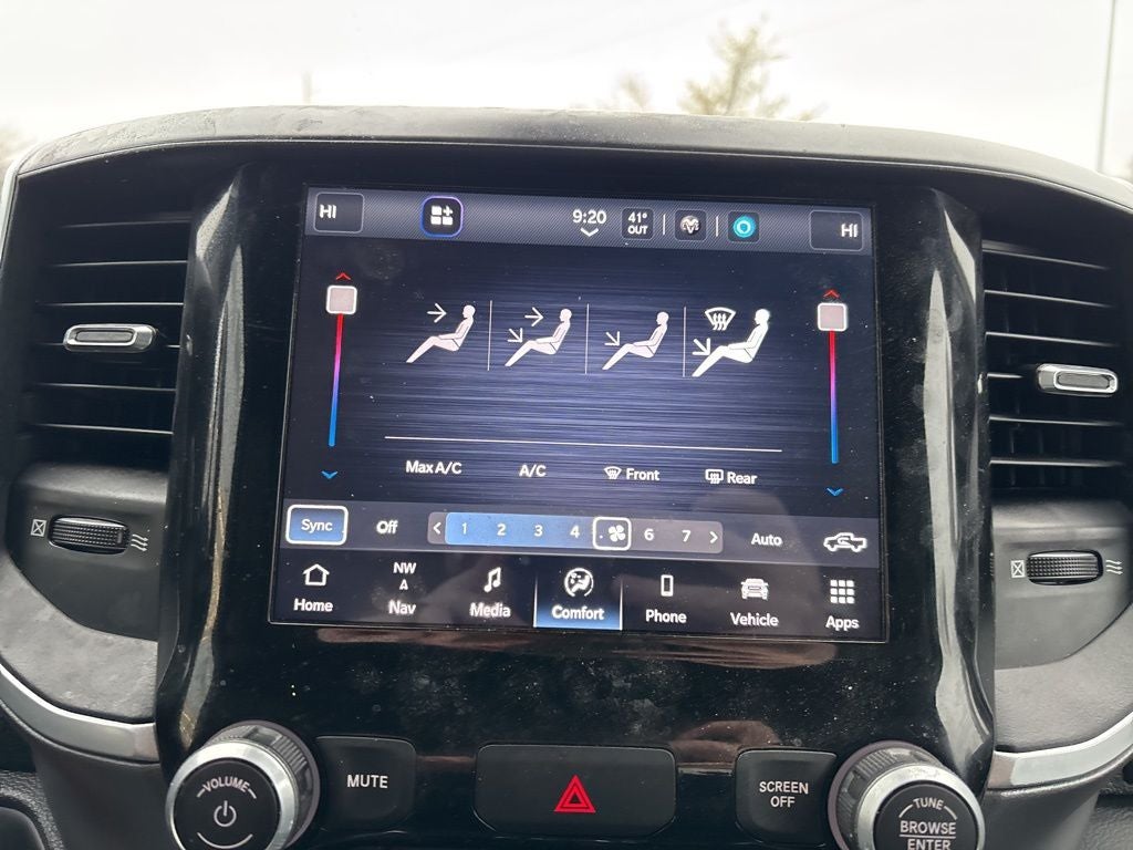 2022 RAM 1500 Big Horn/Lone Star