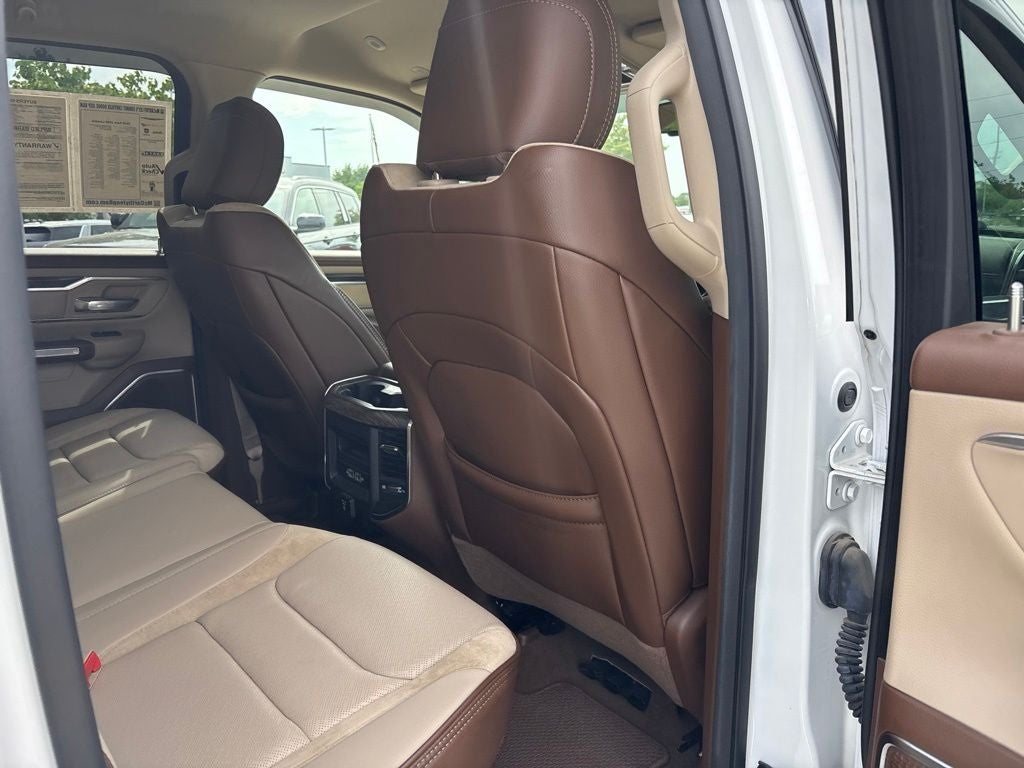 2020 RAM 1500 Laramie Quad Cab 4x4 6'4' Box