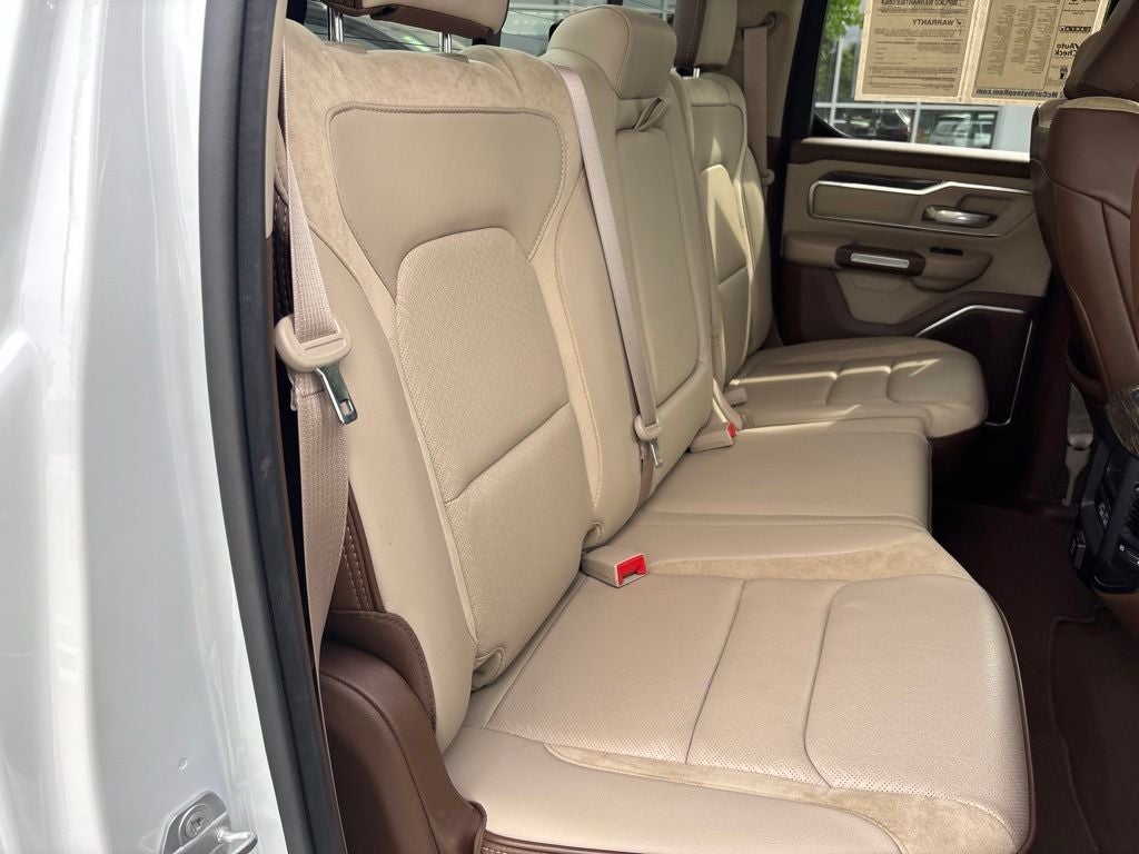 2020 RAM 1500 Laramie Quad Cab 4x4 6'4' Box