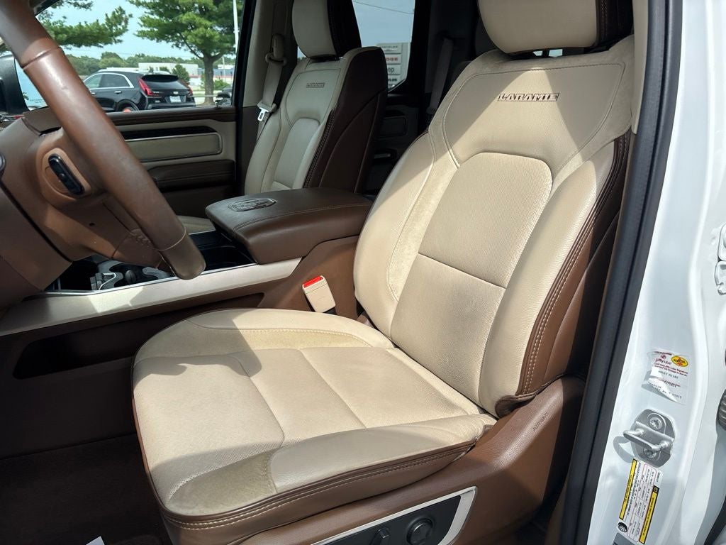2020 RAM 1500 Laramie Quad Cab 4x4 6'4' Box