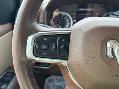 2020 RAM 1500 Laramie Quad Cab 4x4 6'4' Box