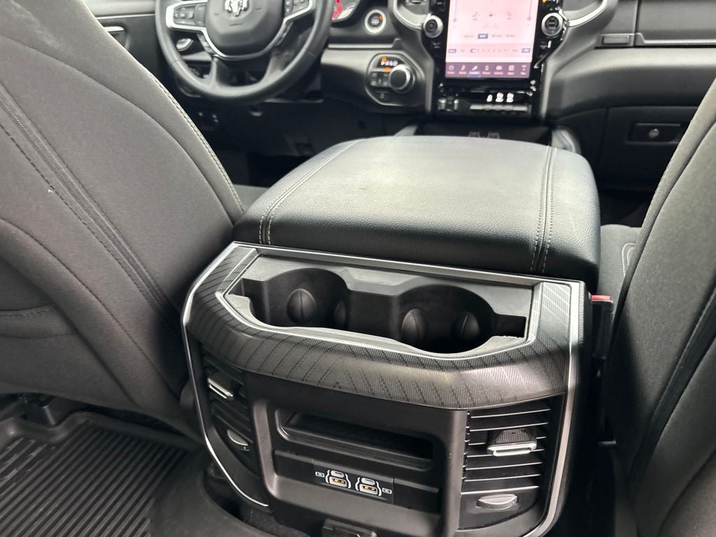 2025 RAM 1500 Big Horn Crew Cab 4x4 5'7' Box