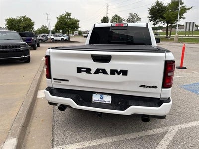 2025 RAM 1500 Big Horn Crew Cab 4x4 5'7' Box