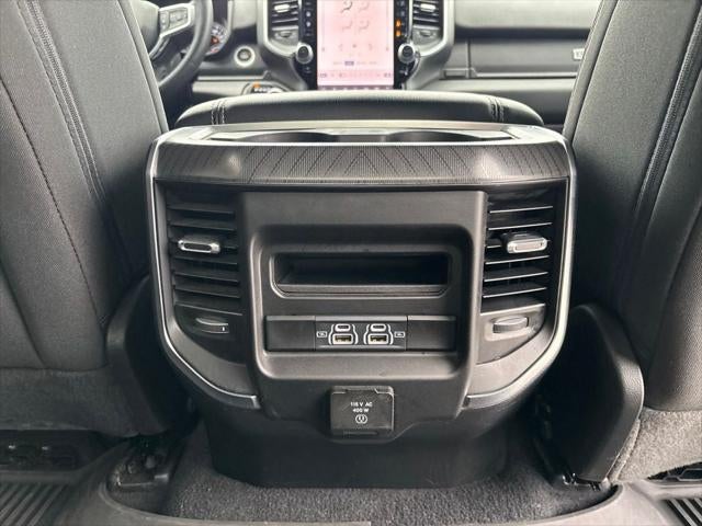 2025 RAM 1500 Big Horn Crew Cab 4x4 5'7' Box