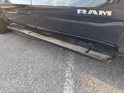2020 RAM 1500 Big Horn Crew Cab 4x4 5'7' Box