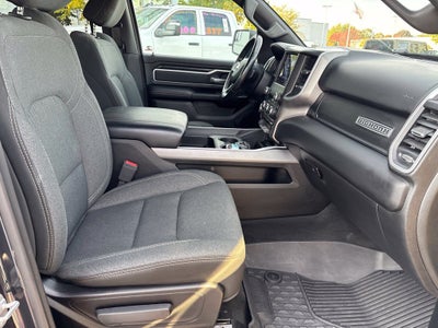 2020 RAM 1500 Big Horn Crew Cab 4x4 5'7' Box