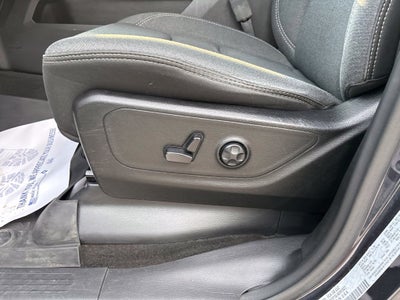2020 RAM 1500 Big Horn Crew Cab 4x4 5'7' Box