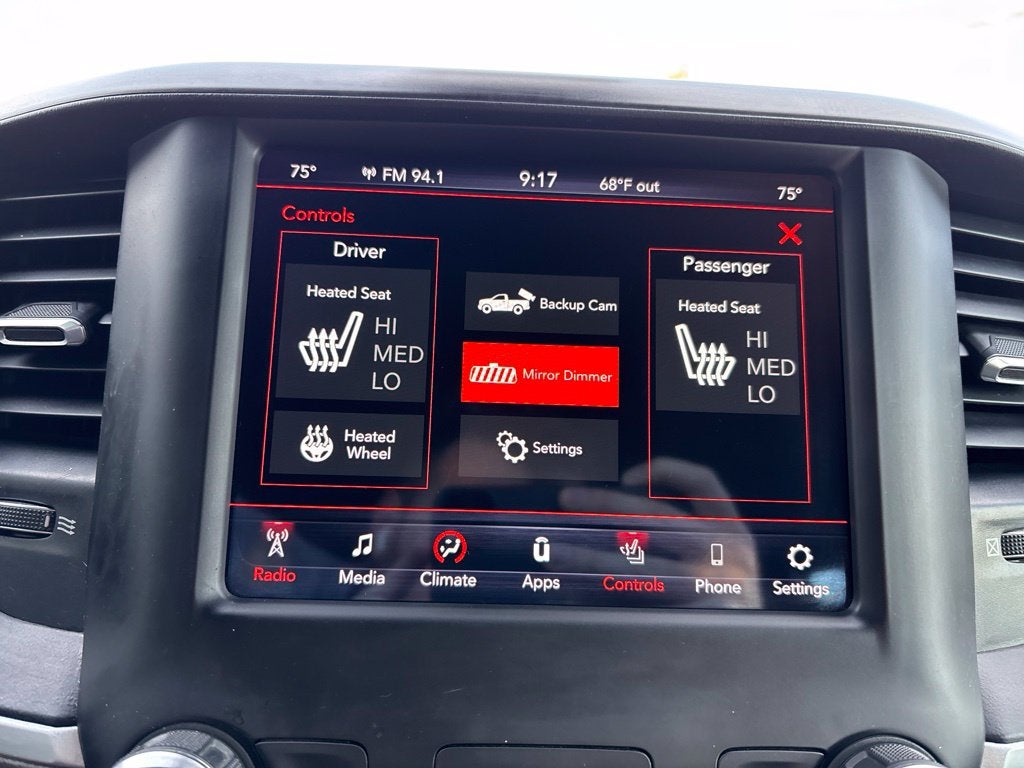 2020 RAM 1500 Big Horn Crew Cab 4x4 5'7' Box