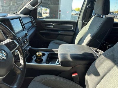 2020 RAM 1500 Big Horn Crew Cab 4x4 5'7' Box