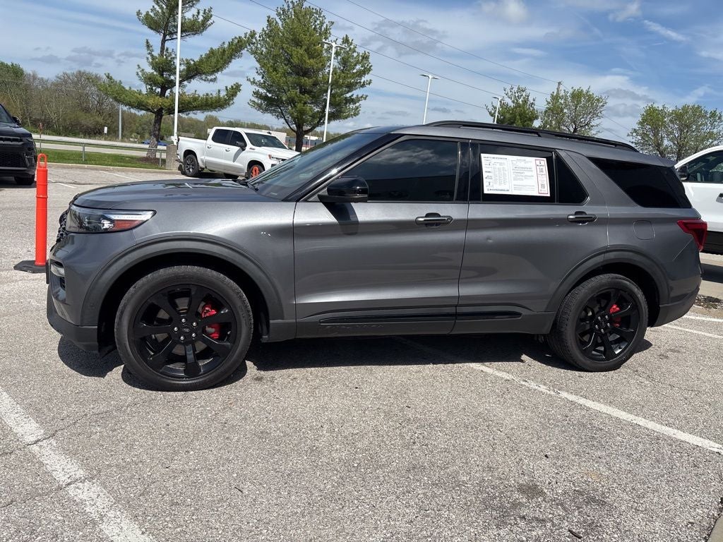2021 Ford Explorer ST