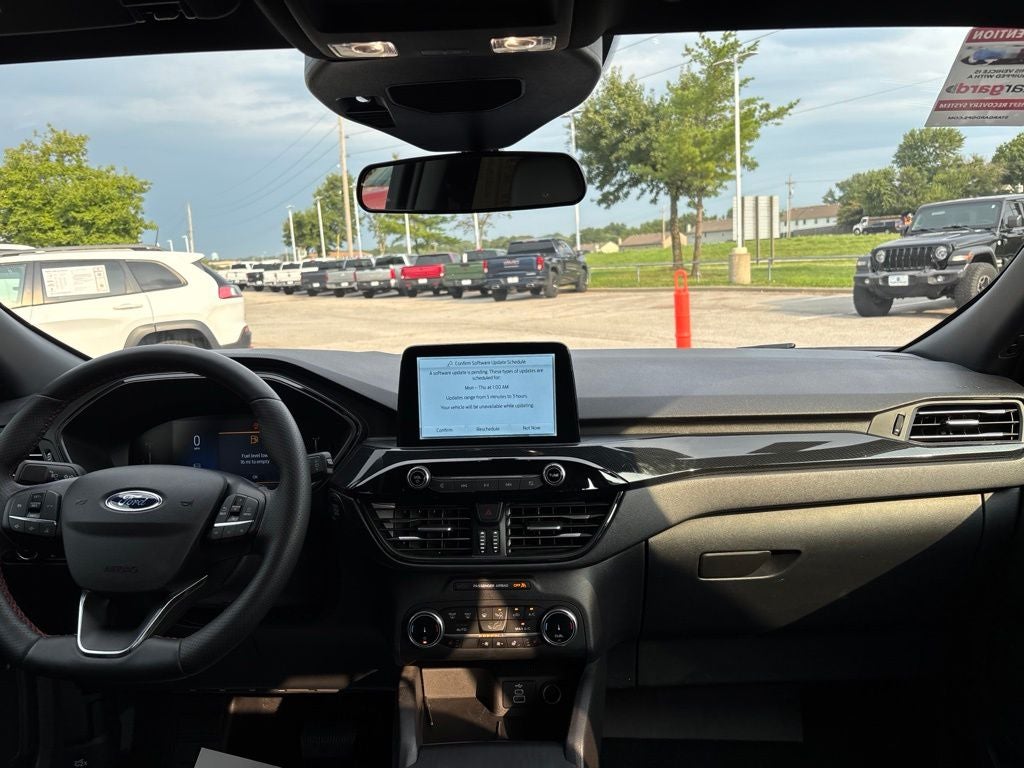2025 Ford Escape ST-Line Select