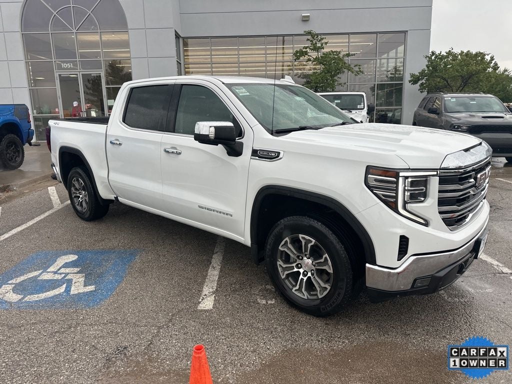 2024 GMC Sierra 1500 SLT