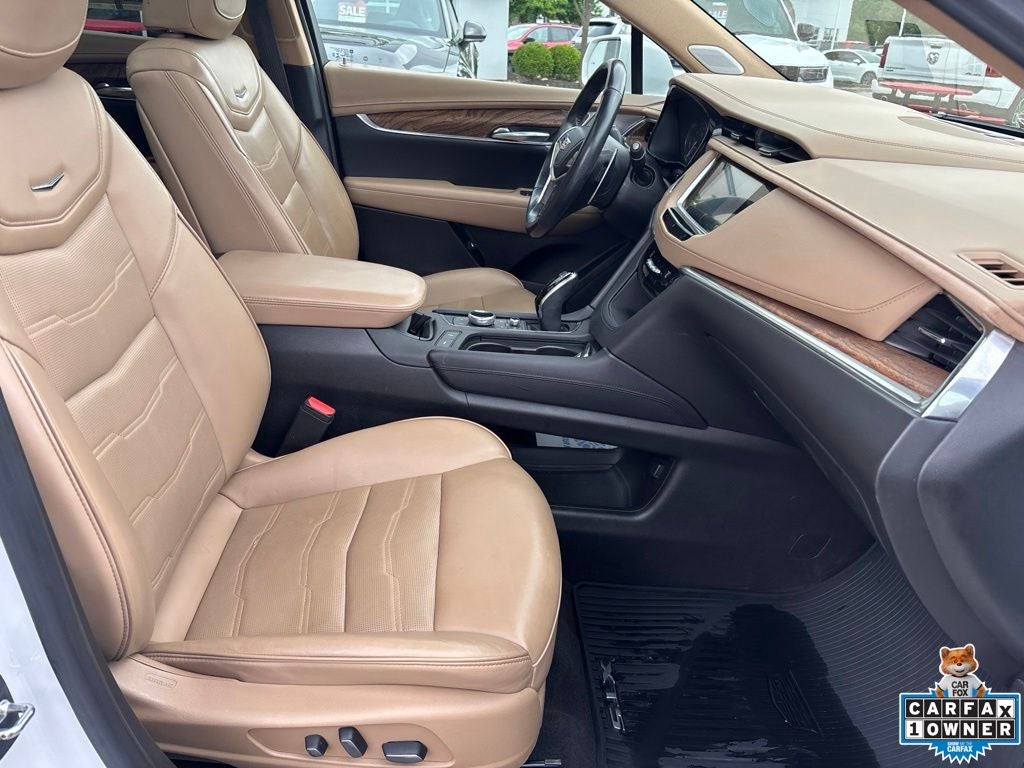 2020 Cadillac XT5 Sport