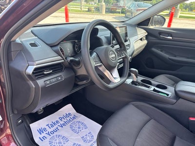 2025 Nissan Altima SV FWD