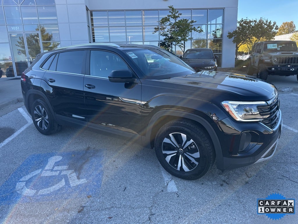 2024 Volkswagen Atlas Cross Sport 2.0T SE